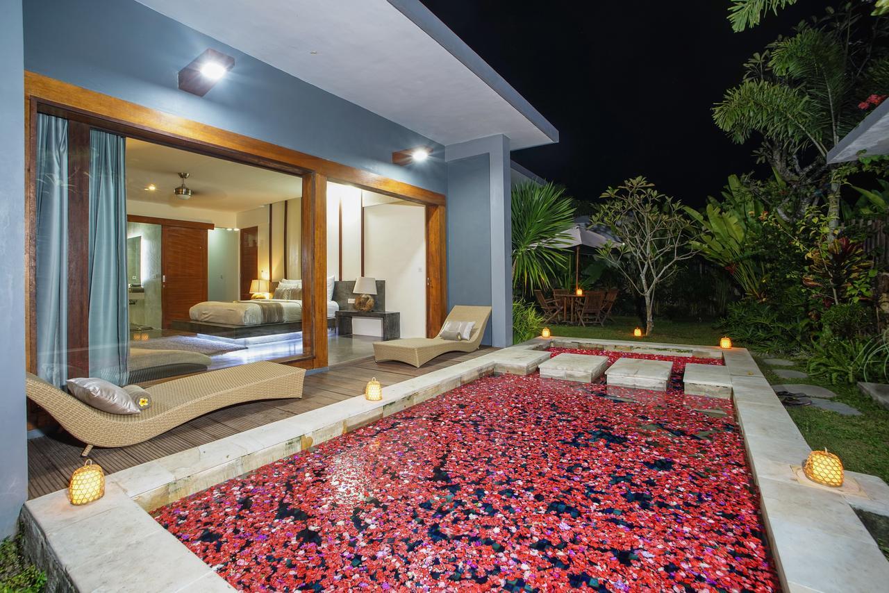 Pipe Dream Villas Resort Kuta  Exterior photo